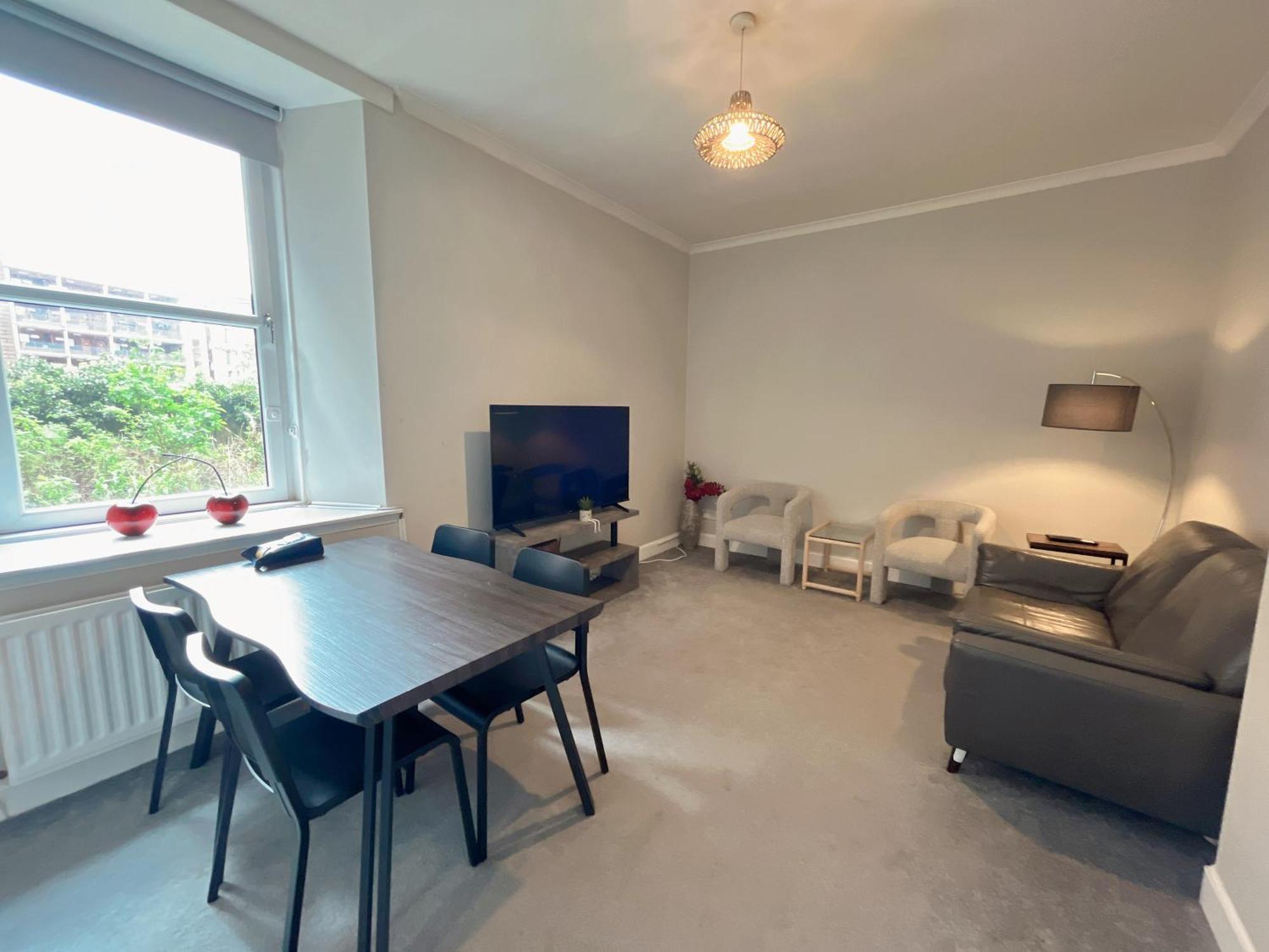 Two Bed Apartment EDI Eksteriør billede